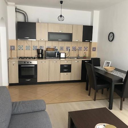 Confort Apartment Mediaş Exteriér fotografie
